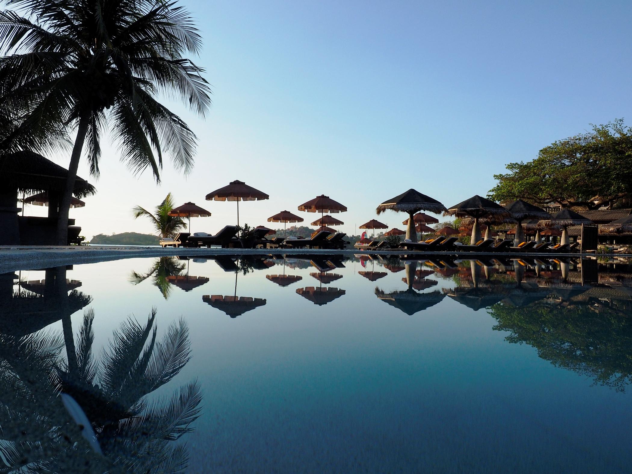Garrya Tongsai Bay Samui Hotel Choeng Mon Eksteriør billede The pool at the resort
